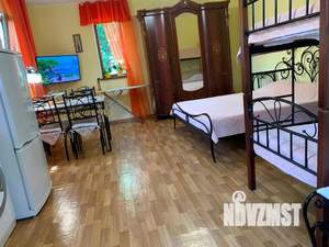 Дом 30м², 2-этажный, посуточно,