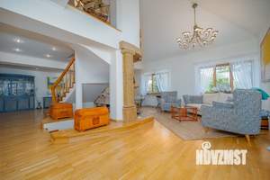 Дом 400м², 3-этажный, посуточно,