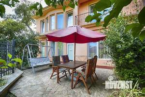 Дом 50м², 2-этажный, на длительный срок,