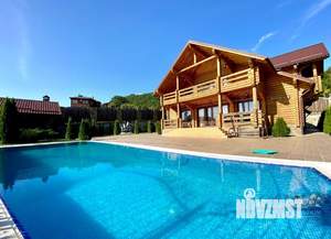 Дом 300м², 2-этажный, посуточно,