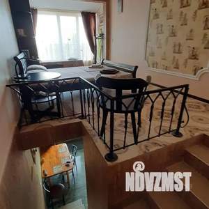 Дом 40м², 3-этажный, посуточно,