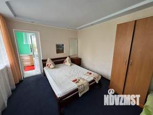 Дом 40м², 2-этажный, посуточно,