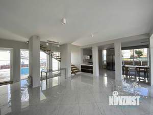 Дом 400м², 2-этажный, посуточно,