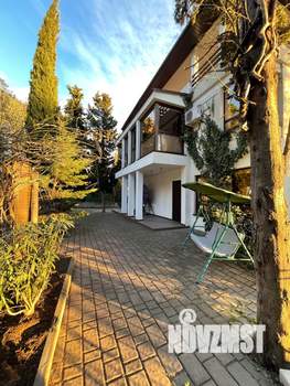 Дом 311м², 3-этажный, на длительный срок,