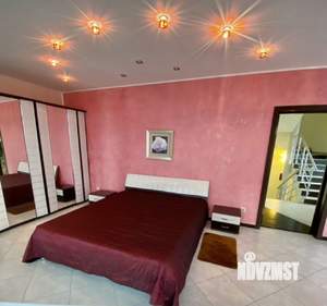 Дом 360м², 3-этажный, посуточно,