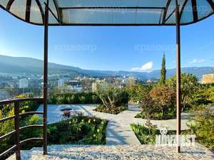 Дом 280м², 2-этажный, посуточно,