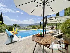 Дом 504м², 4-этажный, посуточно,