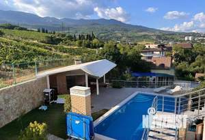 Дом 600м², 3-этажный, посуточно,