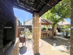 Дом 300м², 3-этажный, посуточно,