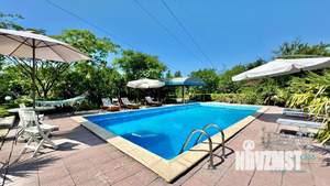 Дом 300м², 4-этажный, посуточно,