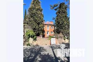 Дом 350м², 4-этажный, посуточно,