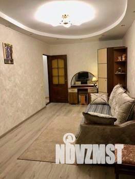 Коттедж 80м², 3-этажный, на длительный срок,