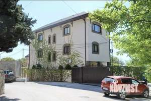 Дом 225м², 3-этажный, посуточно,