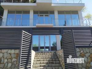 Дом 230м², 2-этажный, участок 8 сот.