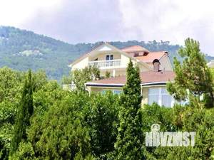 Дом 400м², 4-этажный, участок 12 сот.