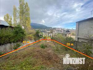 Дом 247м², 3-этажный, участок 6 сот.