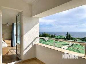 Таунхаус 271м², 3-этажный, участок 1 сот.