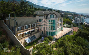 Дом 1500м², 5-этажный, участок 41 сот.