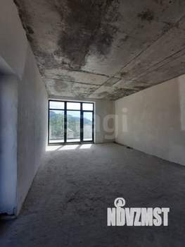 Дом 298м², 2-этажный, участок 5 сот.