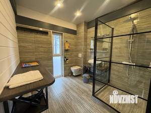 Дом 431м², 3-этажный, участок 30 сот.