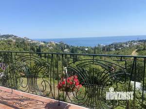 Дом 750м², 4-этажный, участок 10 сот.