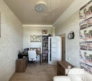 Дом 264м², 3-этажный, участок 3 сот.