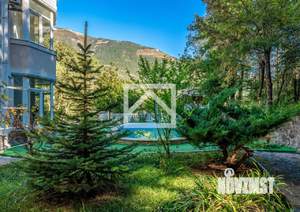 Дом 280м², 3-этажный, участок 22 сот.