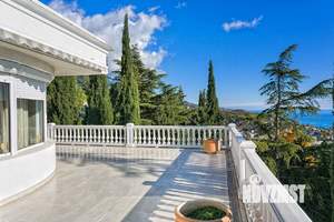 Дом 349м², 3-этажный, участок 9 сот.