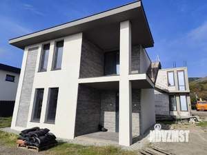 Дом 116м², 2-этажный, участок 4 сот.