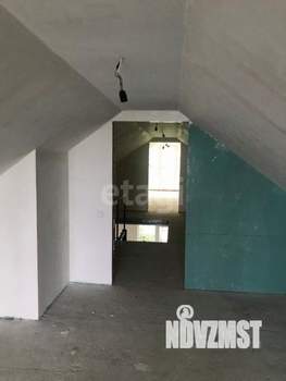 Дом 916м², 4-этажный, участок 40 сот.