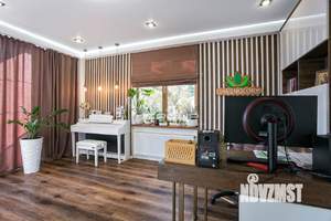 Дом 285м², 3-этажный, участок 12 сот.