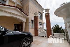 Дом 515м², 4-этажный, участок 10 сот.