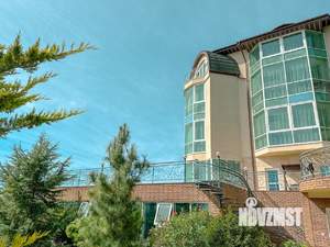 Дом 1391м², 4-этажный, участок 39 сот.