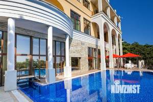 Дом 2000м², 4-этажный, участок 18 сот.