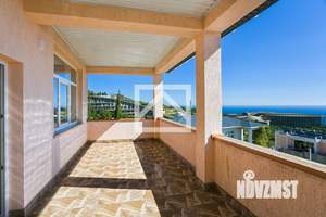 Дом 430м², 2-этажный, участок 8 сот.