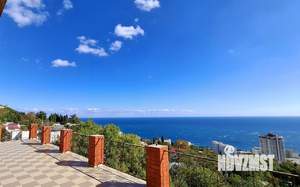 Дом 706м², 4-этажный, участок 7 сот.