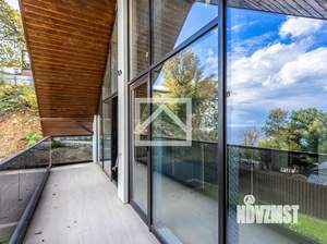 Дом 234м², 2-этажный, участок 8 сот.