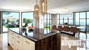 Дом 250м², 2-этажный, участок 9 сот.