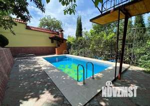 Дом 150м², 3-этажный, участок 7 сот.