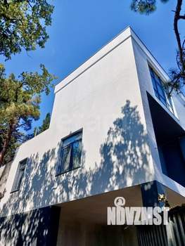 Дом 180м², 3-этажный, участок 5 сот.