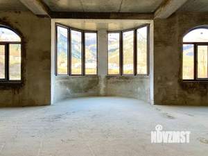 Дом 207м², 2-этажный, участок 4 сот.