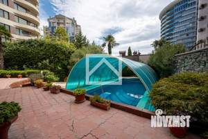 Дом 285м², 3-этажный, участок 9 сот.