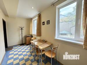 Таунхаус 196м², 4-этажный, участок 2 сот.