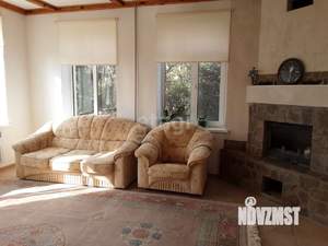 Дом 325м², 3-этажный, участок 15 сот.