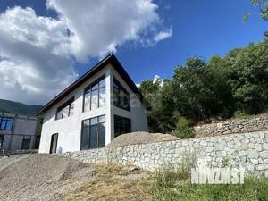 Дом 122м², 2-этажный, участок 4 сот.