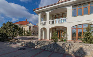 Дом 281м², 3-этажный, участок 5 сот.