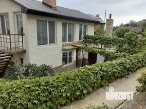 Дом 325м², 3-этажный, участок 15 сот.