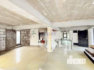 Дом 426м², 4-этажный, участок 3 сот.