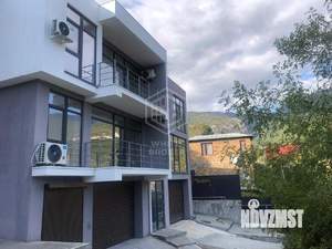 Таунхаус 131м², 3-этажный, участок 1 сот.