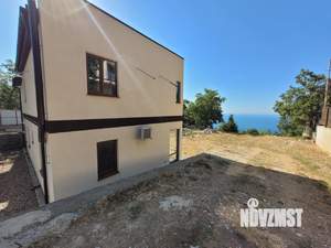 Дом 167м², 2-этажный, участок 5 сот.